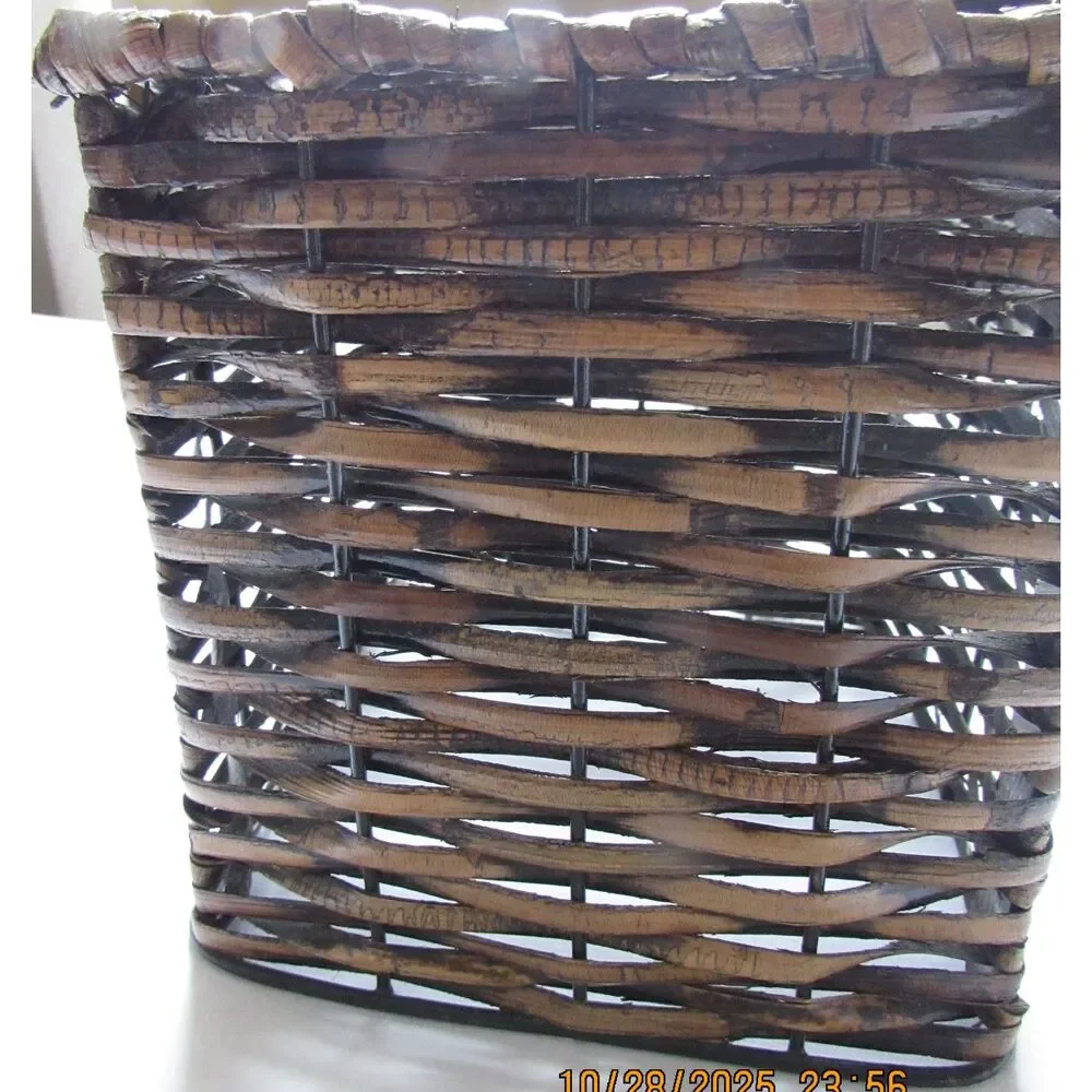 Wicker tissue box holder dark brown metal design
